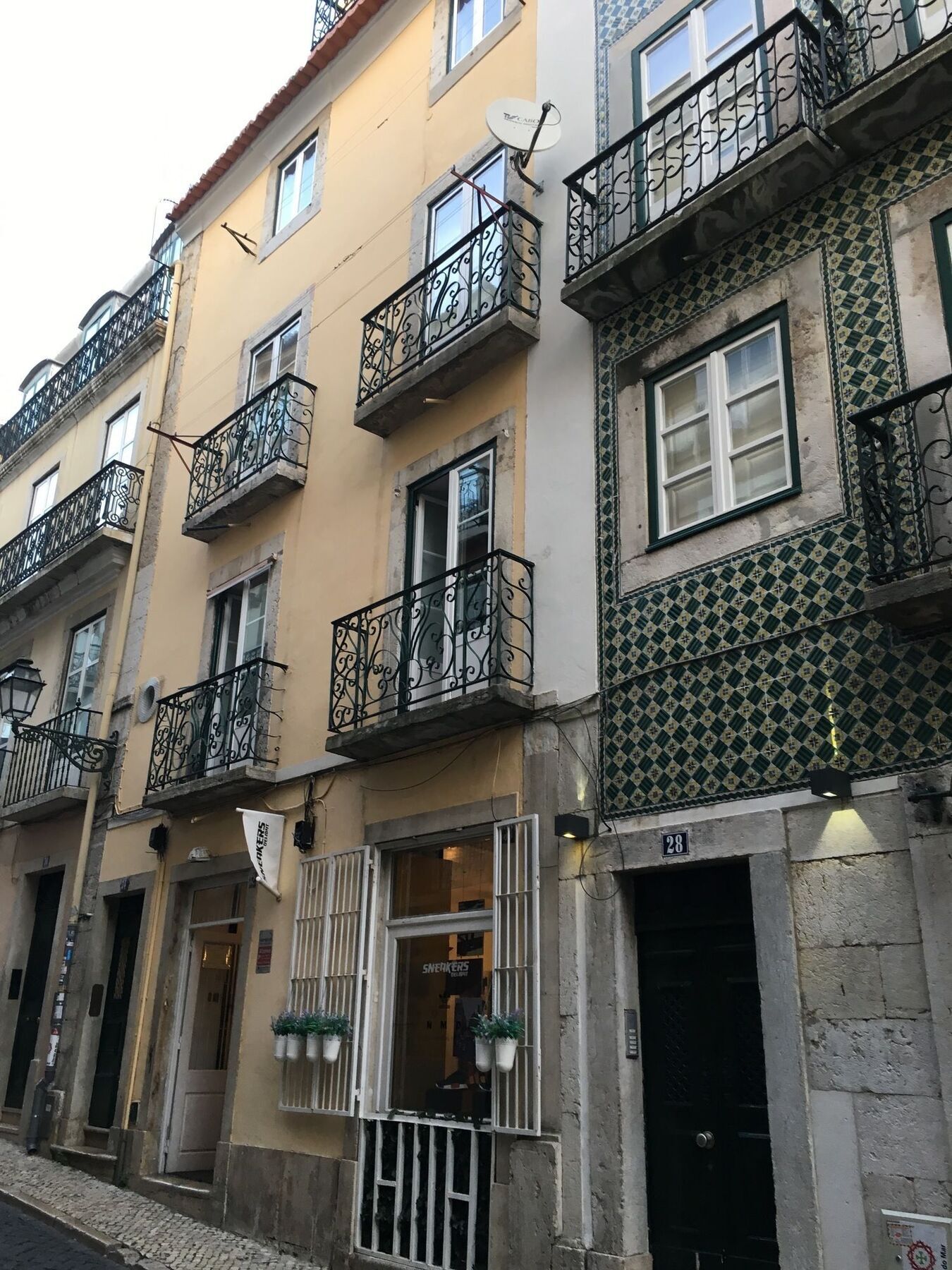 Lisbon Fragrances Apartment Екстериор снимка